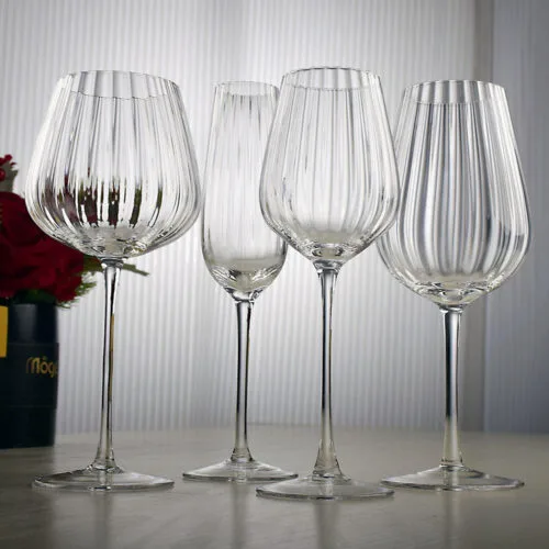 Custom Vertical Stripe Wine Champagne Glasses