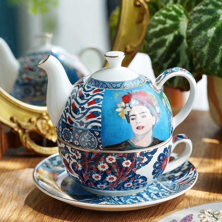 luxurious and artistic European-style teapot gift set