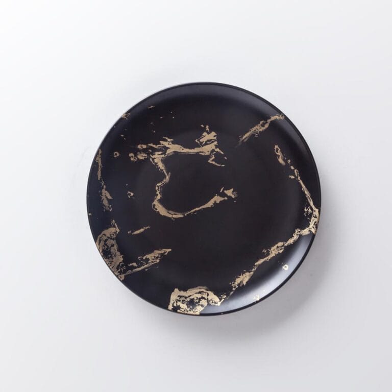 black gold marble pattern plate