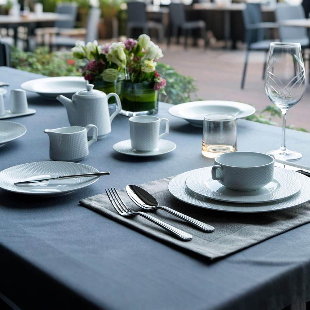 White Diamond-Pattern Embossed Durable Porcelain Dinnerware Set