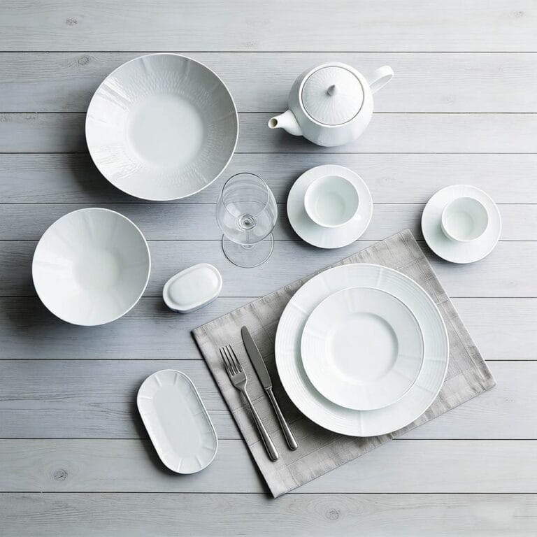Pure White Embossed Porcelain Dinnerware Set