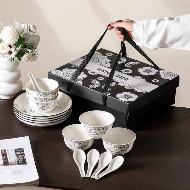 Custom Black & White Floral Underglaze Porcelain Tableware Gift Set