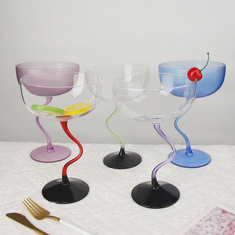 Wine Glasses vs Water Glasses vs Specialty Glassware