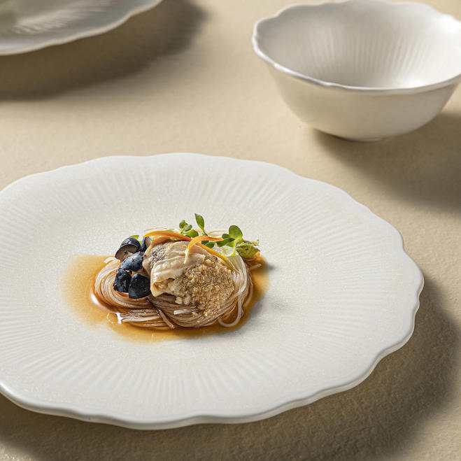 Minimalist Matte Off-White Ceramic Dinnerware Set