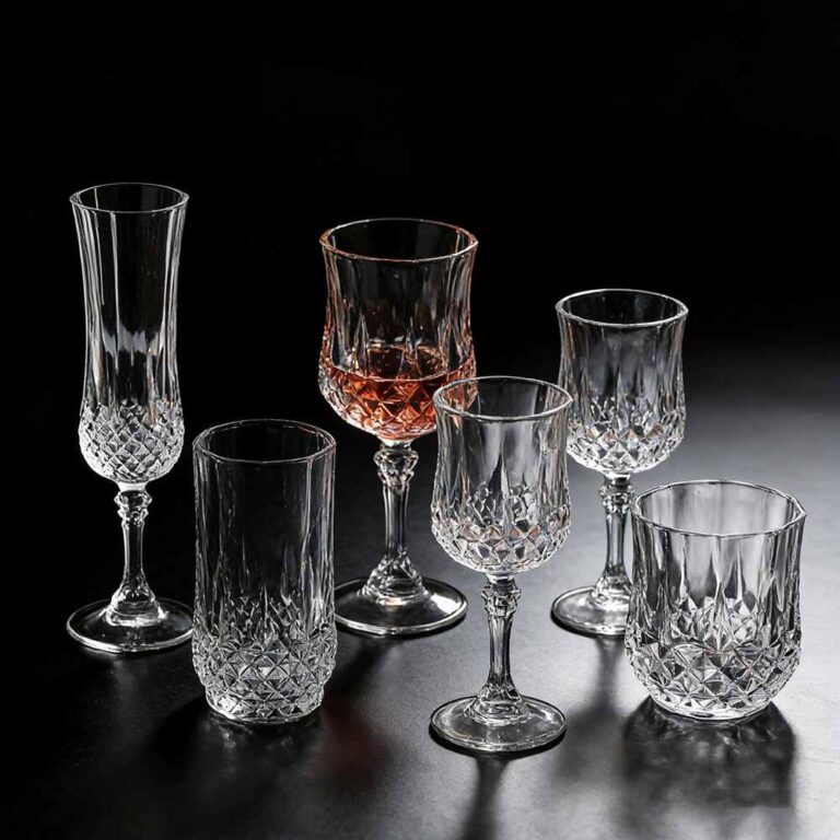 Vintage Embossed Crystal Glass Wine Set