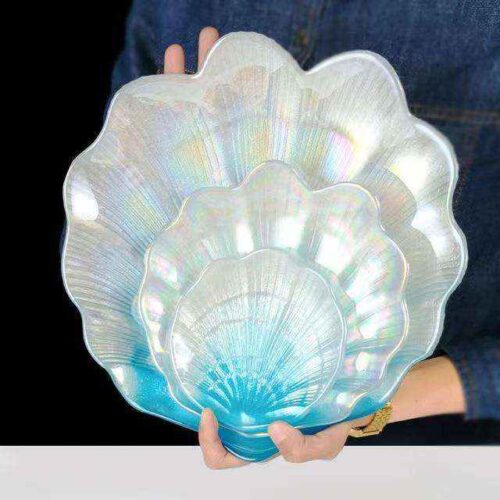 Ocean-Inspired Gradient Blue Seashell Glass Charger Plates