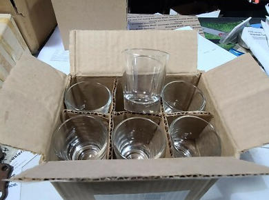 Packaging and shipping-glassware