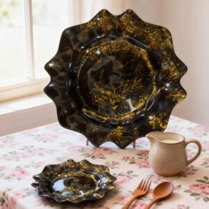 Luxury Gold Rimmed Wavy Edge Glass Charger Plate