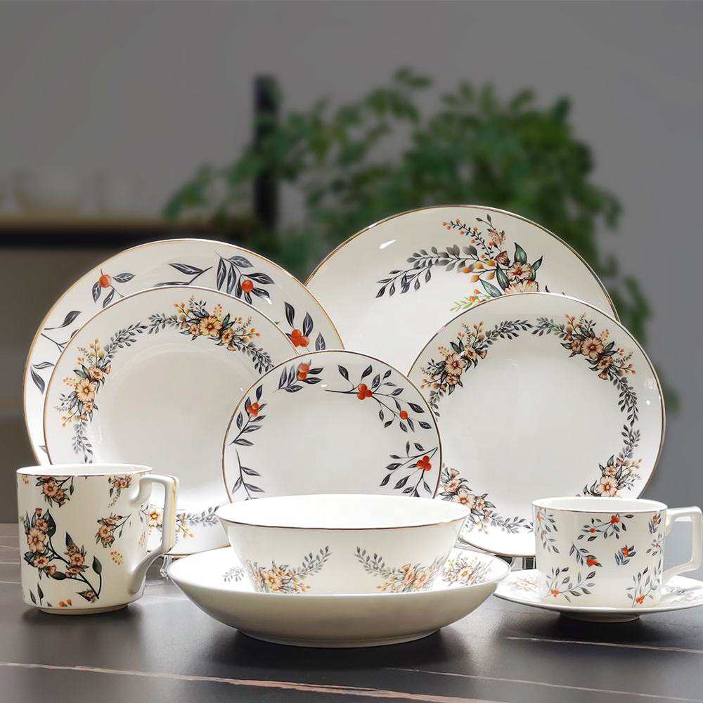 Luxury Hand Painted Floral Gold Rimmed Bone China Dinnerware Set
