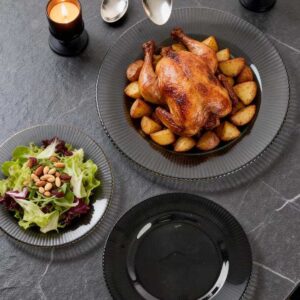 Luxury Gold Rimmed Vertical Ribbed Glass Charger Plate