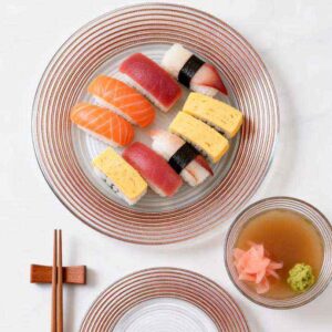 Luxury Iridescent Concentric Ribbed Glass Charger Plate