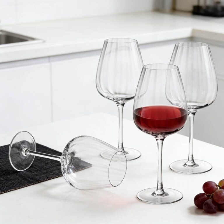 Minimalist Transparent Crystal Wine Glass Set