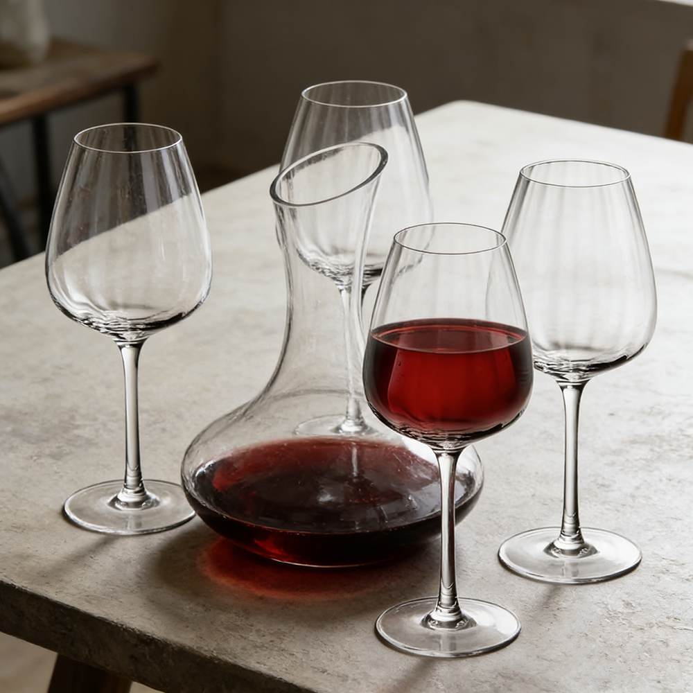 Minimalist Transparent Crystal Wine Glass Set 