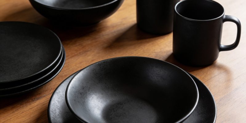 Best black stoneware dinnerware set