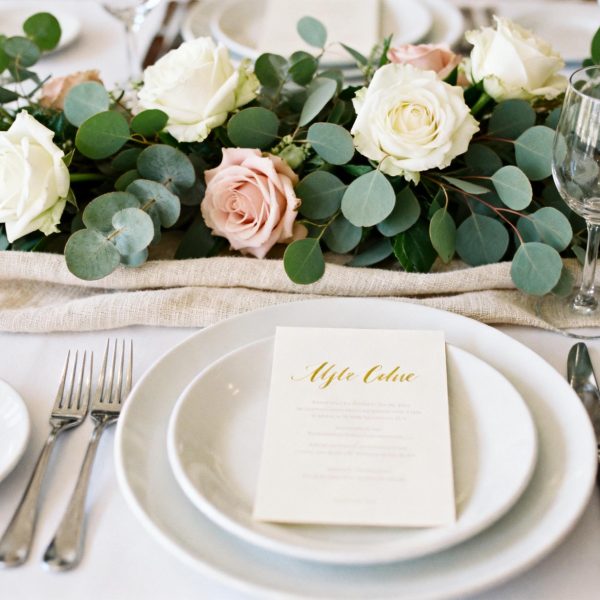 custom wedding dinnerware Event planners & décor specialists-1