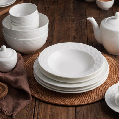 Hotel Tableware Durability: Why Five-Star Hotels Are Switching to Alumina-Reinforced Strengthened Porcelain
